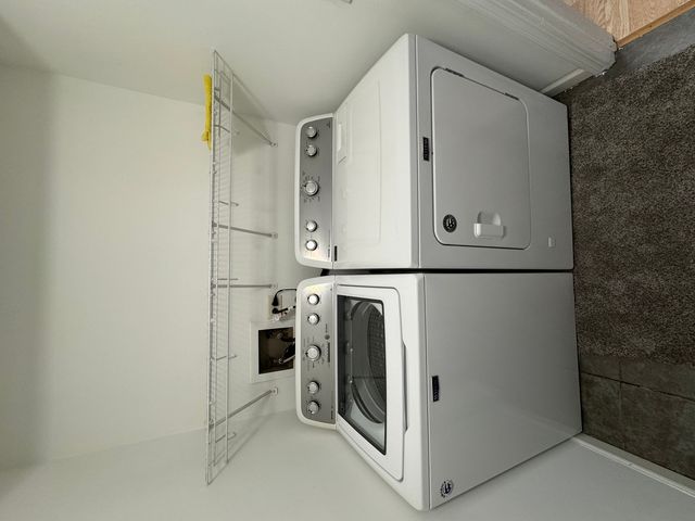 120 Vermont Avenue, Aurora, IL 60505