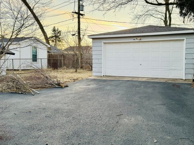 120 Vermont Avenue, Aurora, IL 60505