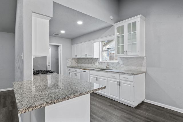 1606 Old Tract RD, Pflugerville, TX 78660