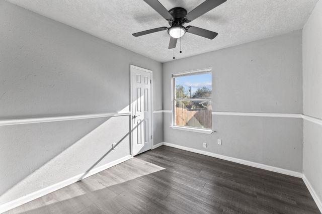 1606 Old Tract RD, Pflugerville, TX 78660