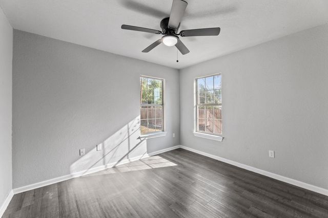 1606 Old Tract RD, Pflugerville, TX 78660