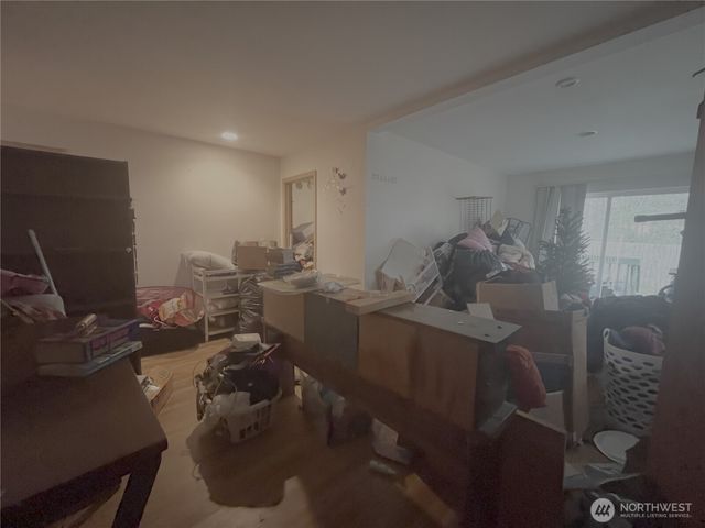 612 Sunset Avenue NE, Ocean Shores, WA 98569