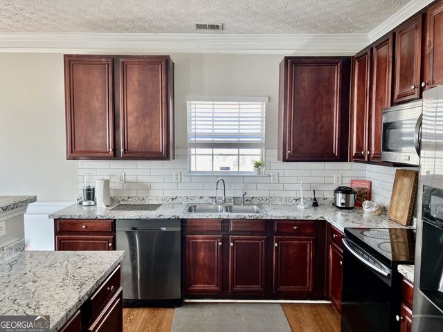 11157 Aliyah Drive, Hampton, GA 30228
