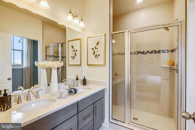 16621 ARUBA DR, Accokeek, MD 20607