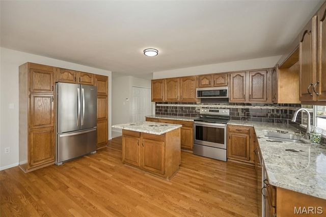 5714 Shining Day Place, Mehlville, MO 63128