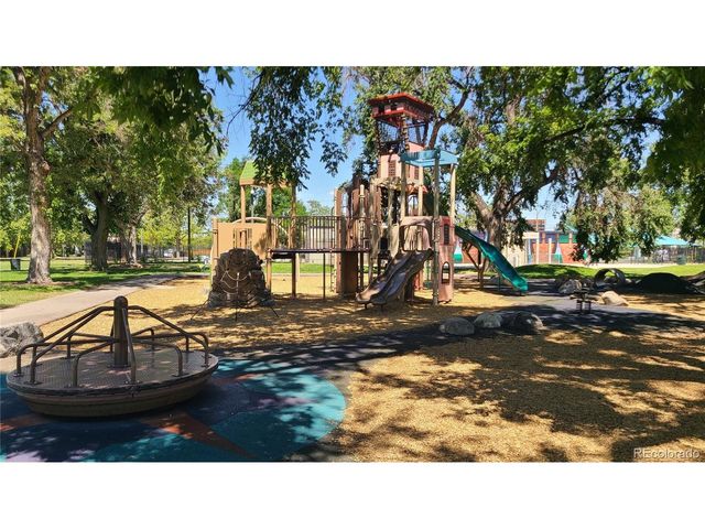 3032 Champa St, Denver, CO 80205