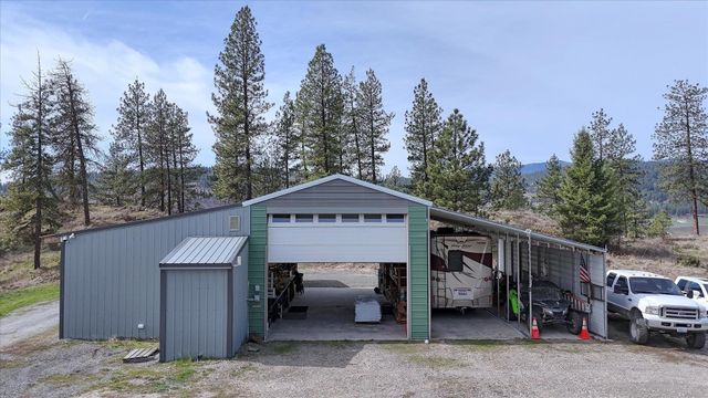 419 S US 395 S Rd, Colville, WA 99114