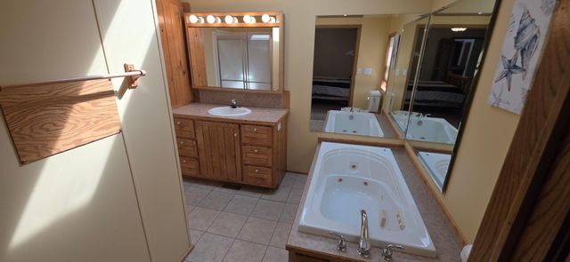 1800 White Cloud Drive E, Isle, MN 56342