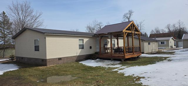 1800 White Cloud Drive E, Isle, MN 56342