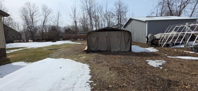 1800 White Cloud Drive E, Isle, MN 56342