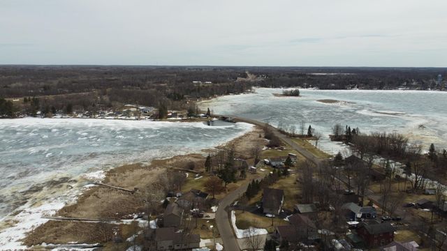 1800 White Cloud Drive E, Isle, MN 56342