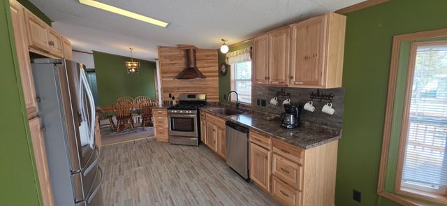 1800 White Cloud Drive E, Isle, MN 56342