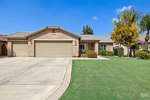 10806 Valverde Drive, Bakersfield, CA 93311