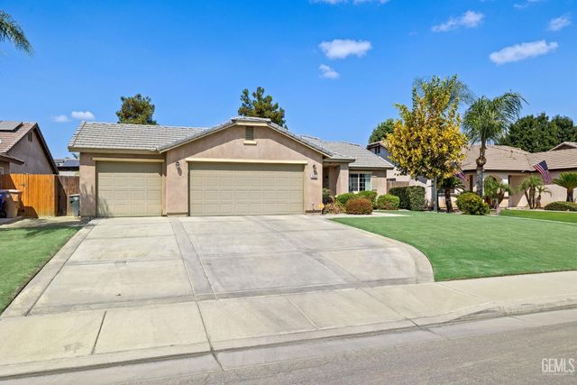 10806 Valverde Drive, Bakersfield, CA 93311