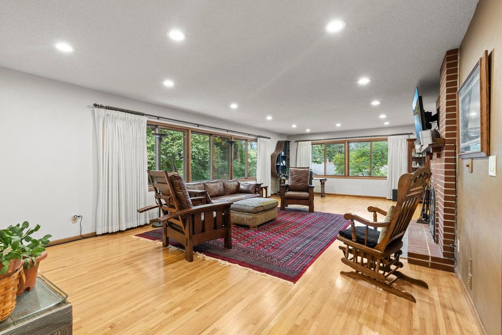 7181 Foxboro Lane, Woodbury, MN 55125 — photo 3
