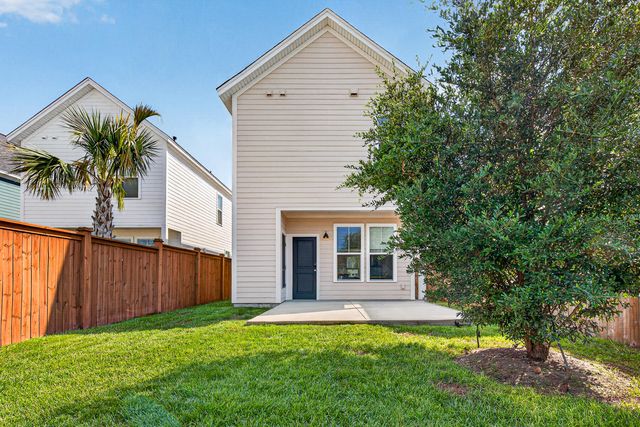 384 Ripple Park Drive, Summerville, SC 29486
