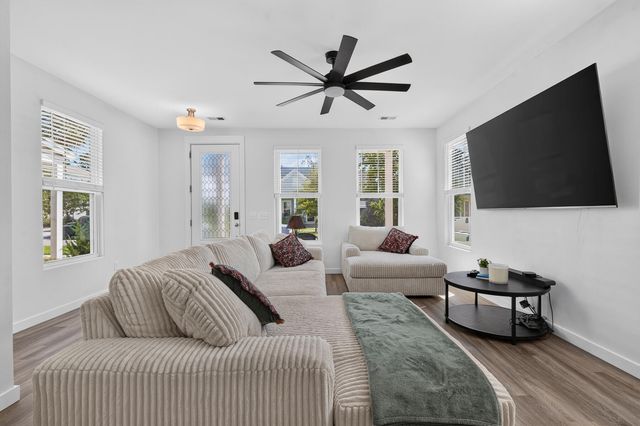 384 Ripple Park Drive, Summerville, SC 29486