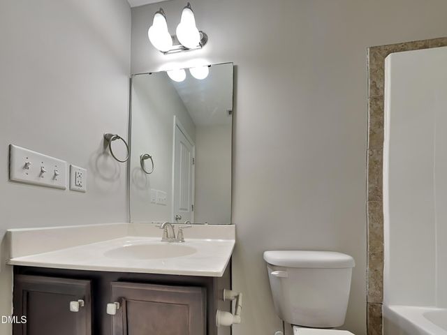 204 E Webber Lane, Clayton, NC 27527