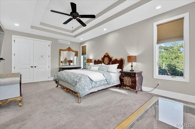 13354 Thornhill Drive, St Louis, MO 63131