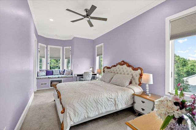 13354 Thornhill Drive, St Louis, MO 63131