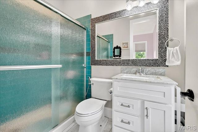 13354 Thornhill Drive, St Louis, MO 63131