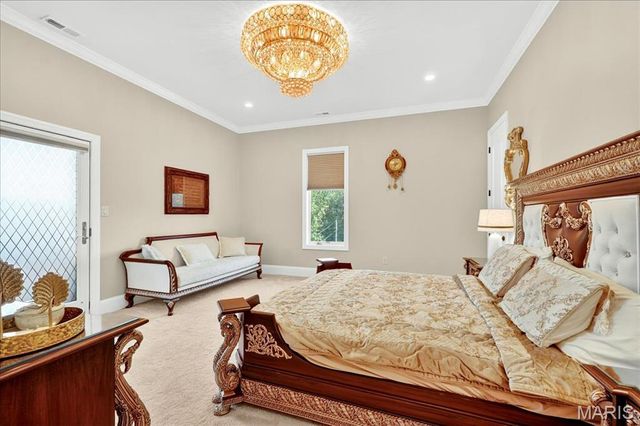 13354 Thornhill Drive, St Louis, MO 63131