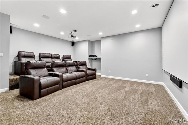 13354 Thornhill Drive, St Louis, MO 63131