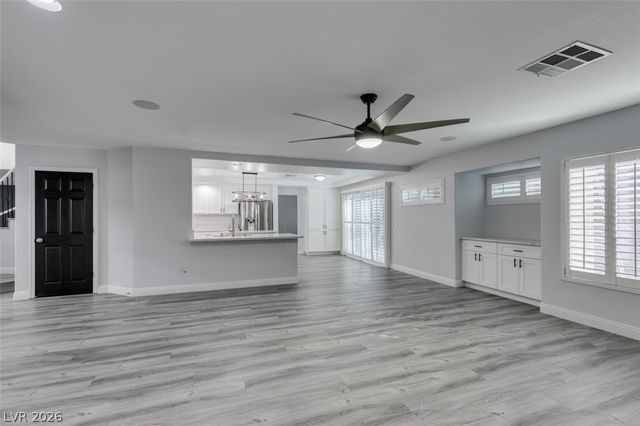 651 Hidden Cellar Court, Las Vegas, NV 89183