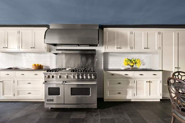 244 E 49th Street, New York City, NY 10017