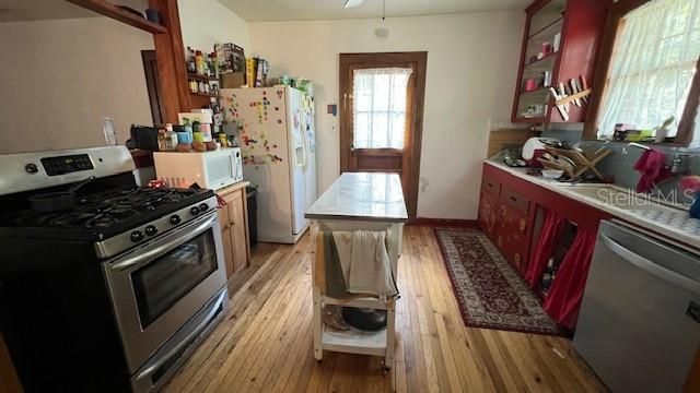 1740 NW 7TH AVENUE, Gainesville, FL 32603