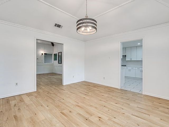 9922 Hickory Crossing, Dallas, TX 75243