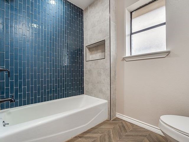 9922 Hickory Crossing, Dallas, TX 75243