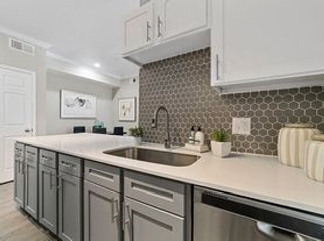 9922 Hickory Crossing, Dallas, TX 75243