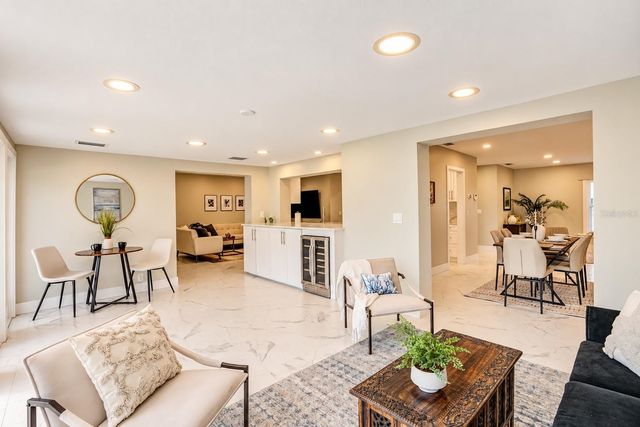 3923 DORAL DRIVE, Tampa, FL 33634