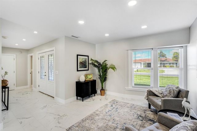 3923 DORAL DRIVE, Tampa, FL 33634