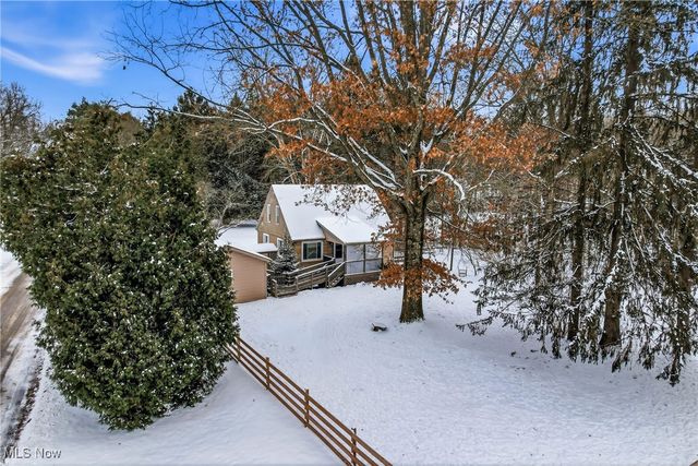 9501 New Buffalo Road, Canfield, OH 44406