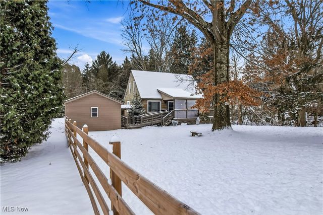 9501 New Buffalo Road, Canfield, OH 44406