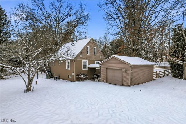 9501 New Buffalo Road, Canfield, OH 44406