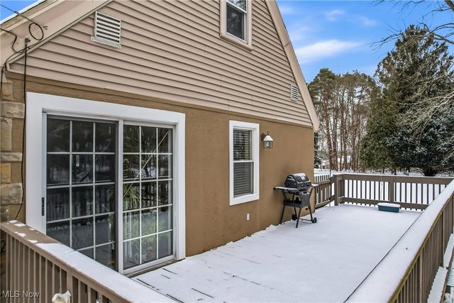 9501 New Buffalo Road, Canfield, OH 44406