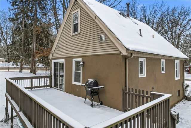 9501 New Buffalo Road, Canfield, OH 44406
