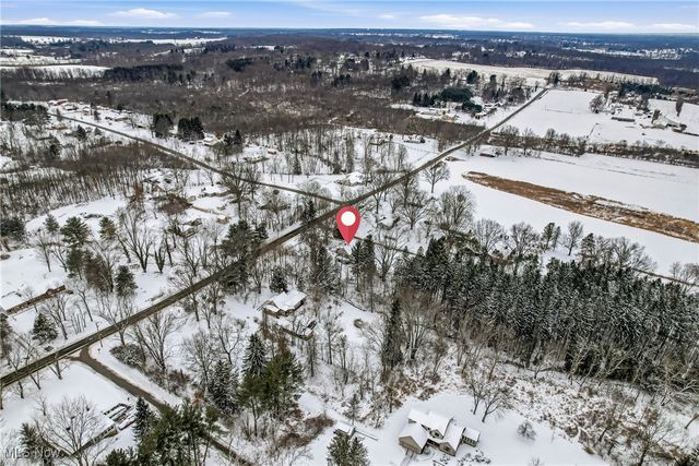 9501 New Buffalo Road, Canfield, OH 44406