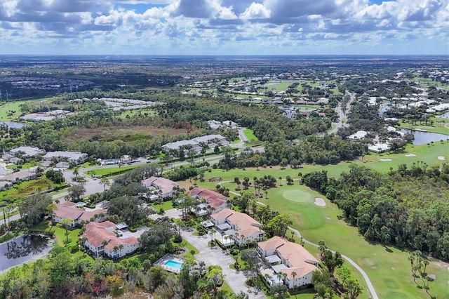 803 MONTROSE DRIVE 201, Venice, FL 34293