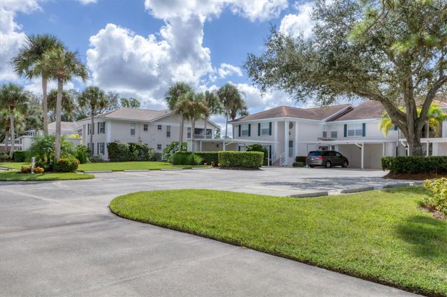 803 MONTROSE DRIVE 201, Venice, FL 34293