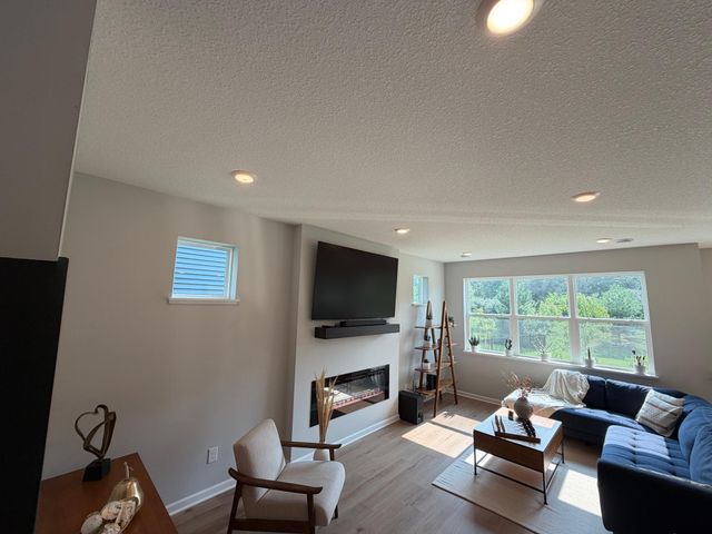 19283 Crystal Terrace, Farmington, MN 55024