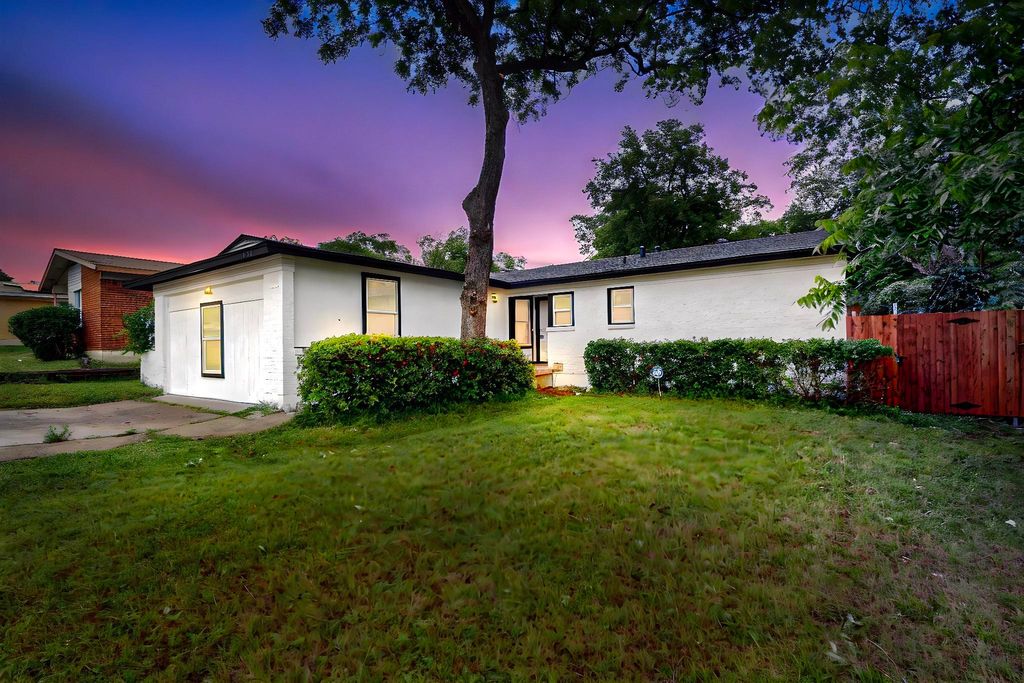 3920 Vanette Lane, Dallas, TX 75216