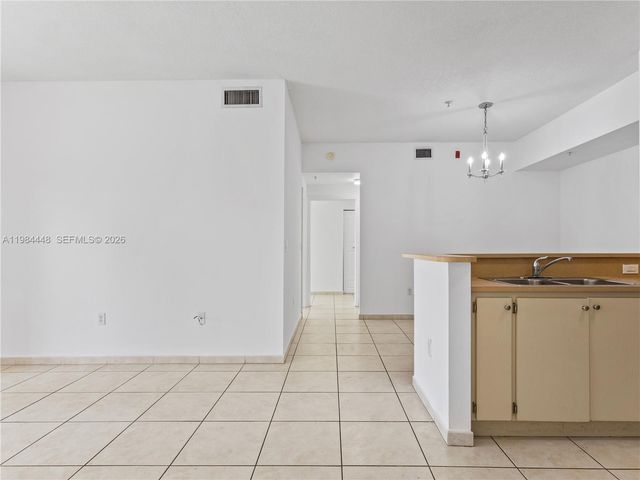 7260 NW 114th Ave 20410, Doral, FL 33178