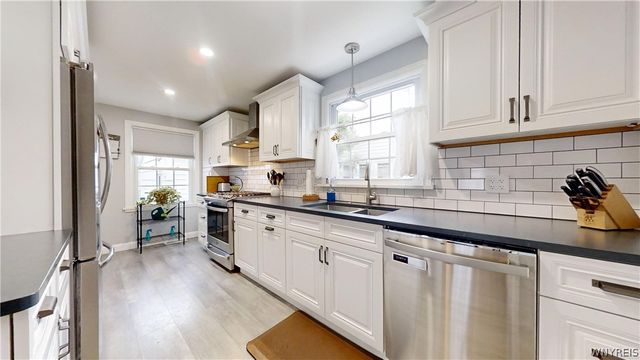 80 Marquette Avenue, Tonawanda, NY 14217