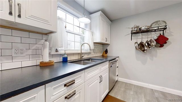 80 Marquette Avenue, Tonawanda, NY 14217
