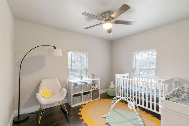 1506 E Waco Avenue, Dallas, TX 75216