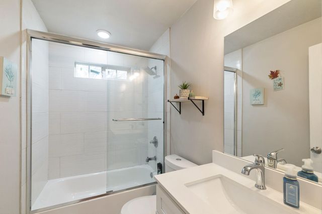 1506 E Waco Avenue, Dallas, TX 75216
